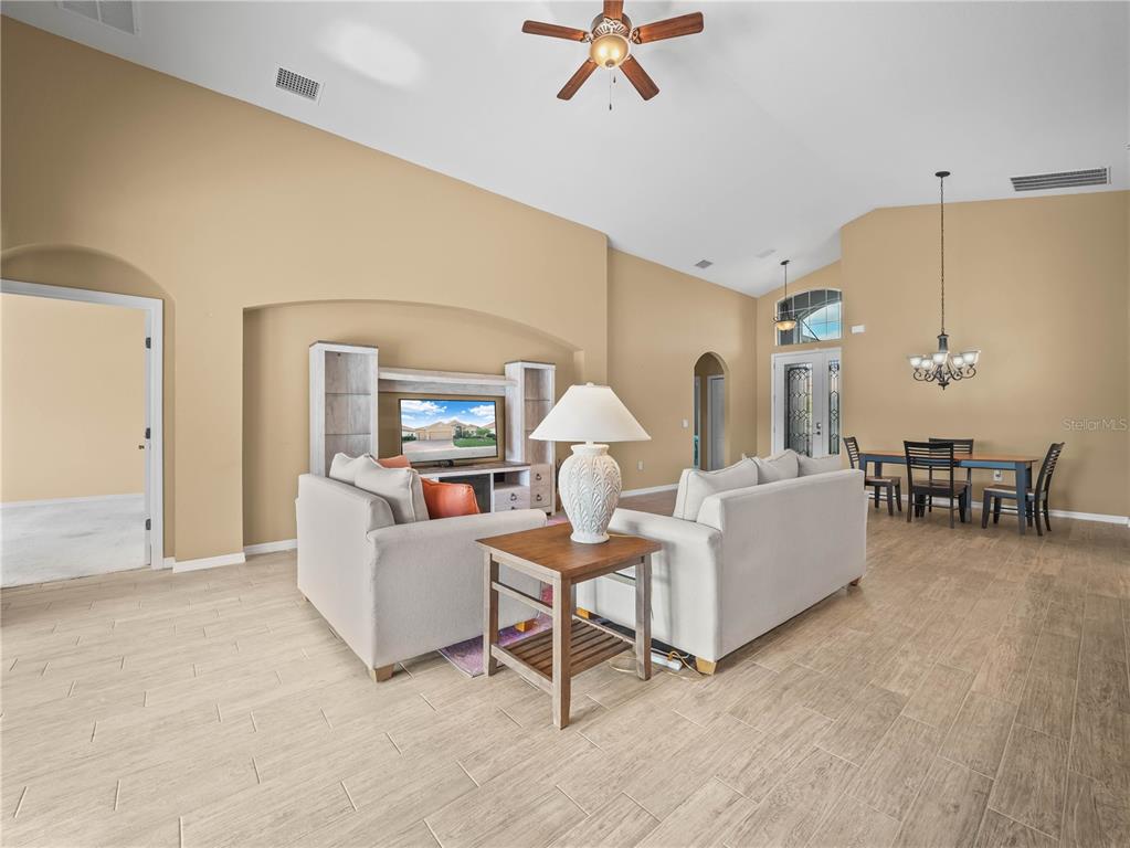 1507 Riviera Court Winter Haven, FL 33859 - Photo 7 of 70