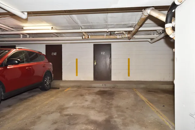 $85,900 | 8643 North Servite Drive, Unit 112, Milwaukee, WI 53223