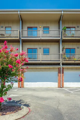 $369,000 | 852 East 8th Street, Chattanooga, TN 37403