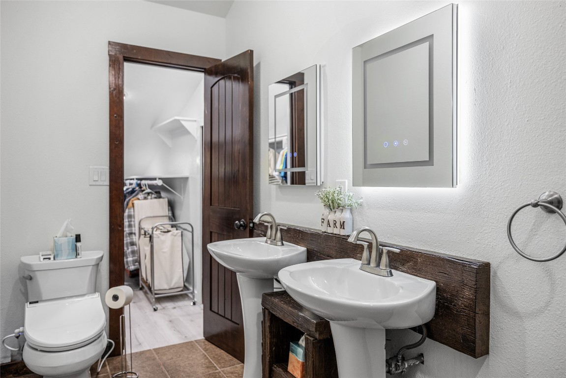 495 Everitt Road Cleveland, TX 77328 - Photo 19 of 41