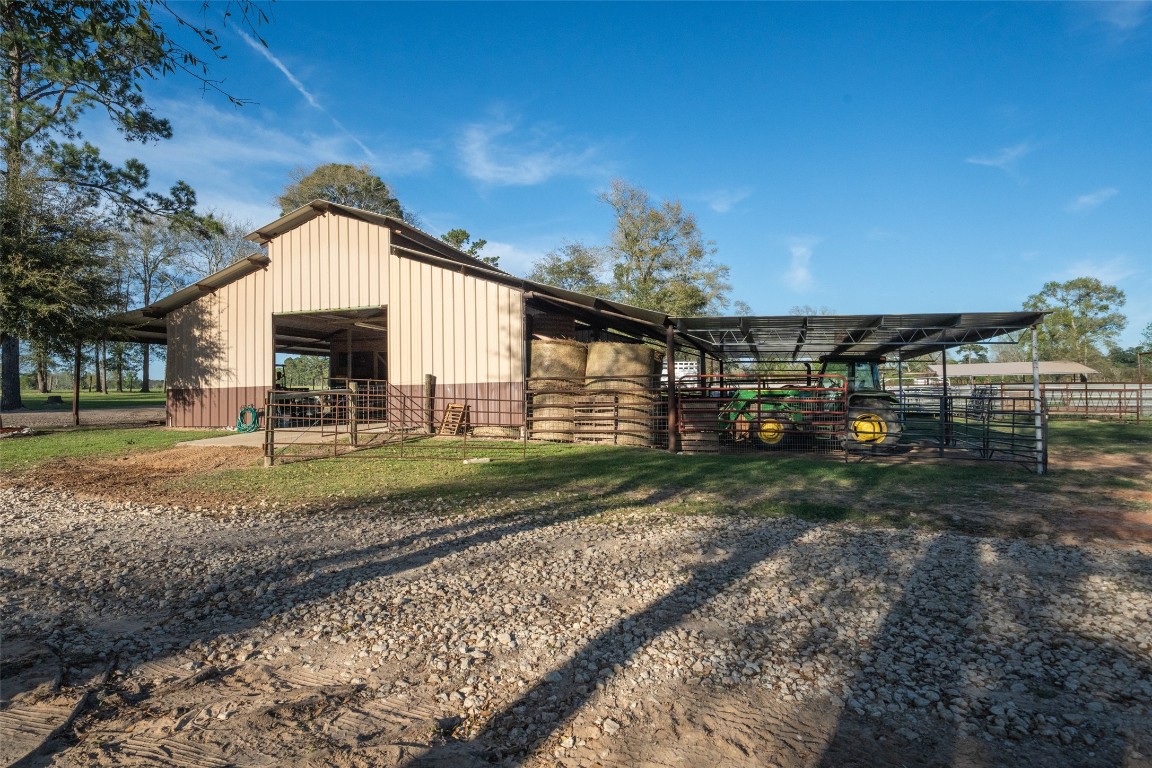 495 Everitt Road Cleveland, TX 77328 - Photo 28 of 41