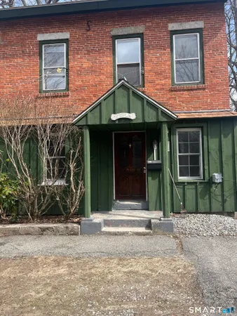$1,300 | 43 Wallens Street, Unit 1, Winchester, CT 06098