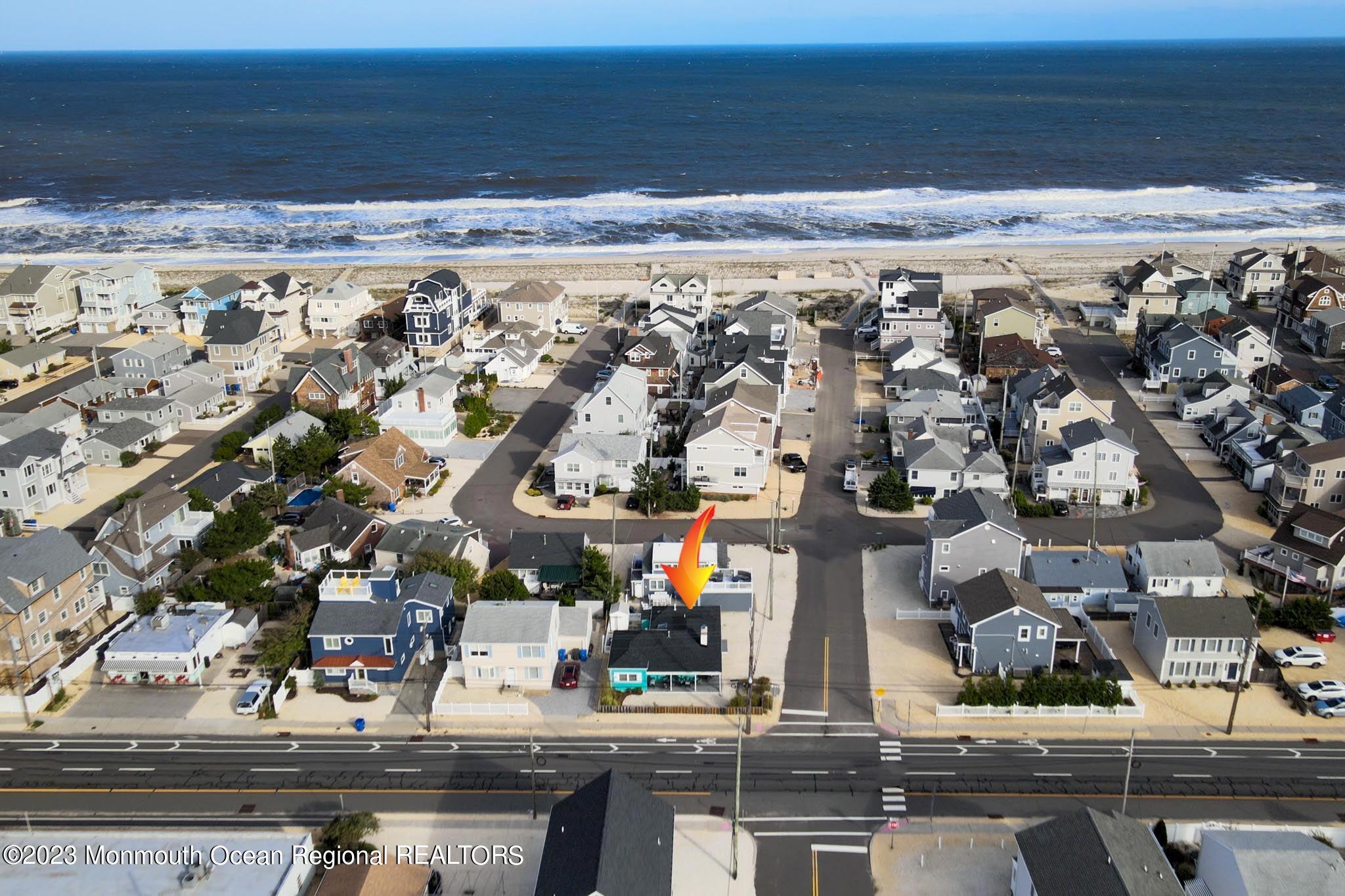 54 Silver Beach Road Lavallette, NJ 08735 - Photo 4 of 49 a view of a building
