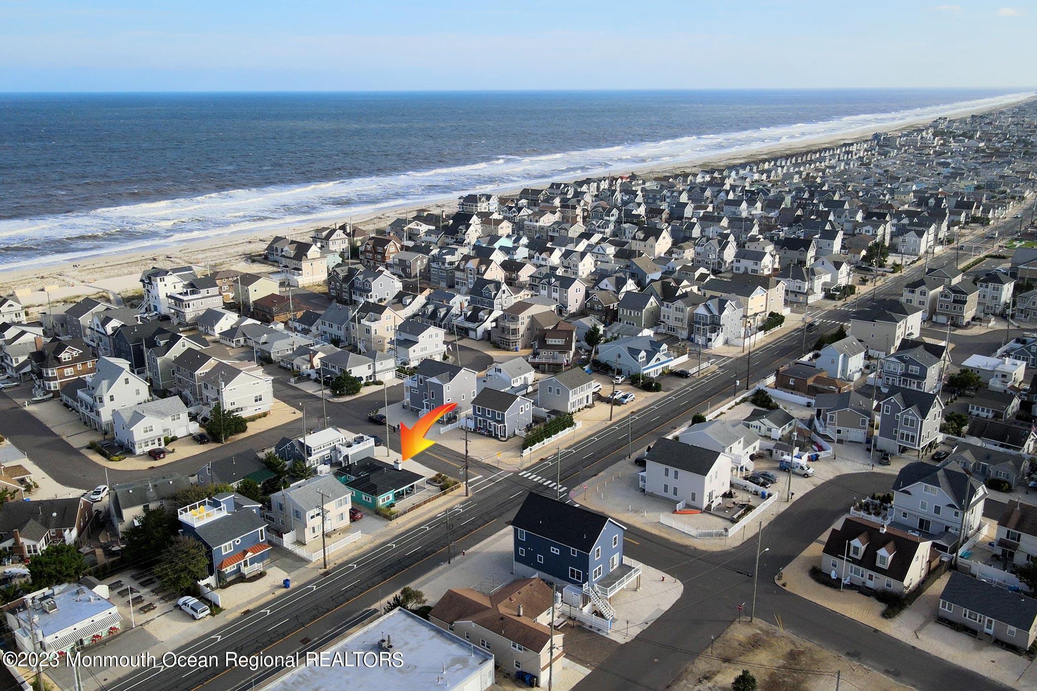 54 Silver Beach Road Lavallette, NJ 08735 - Photo 5 of 49