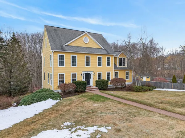 $1,450,000 | 12 Runaway Road, Newfields, NH 03856