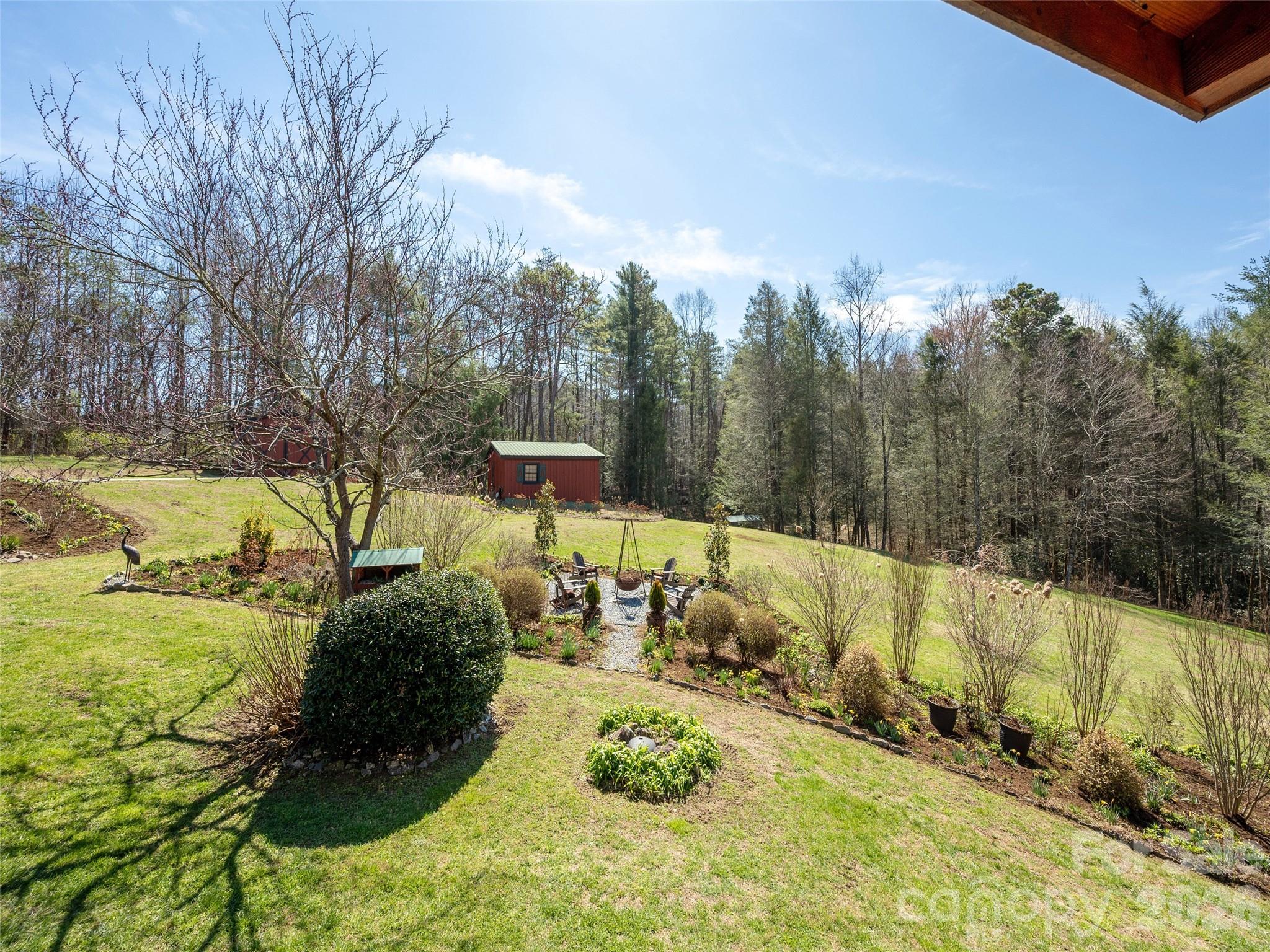 622 Oleta Road Hendersonville, NC 28792 - Photo 38 of 48 a view of a couches in the patio