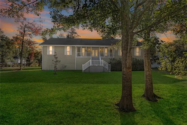 $299,500 | 26512 Lucille Drive, Lacombe, LA 70445