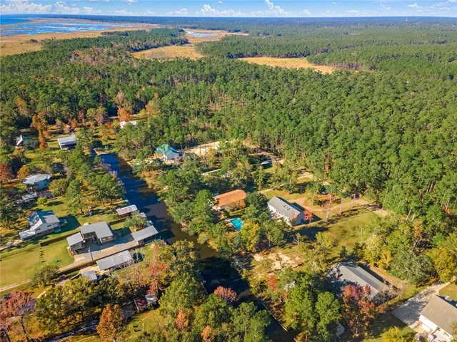 $350,000 | 26512 Lucille Drive, Lacombe, LA 70445