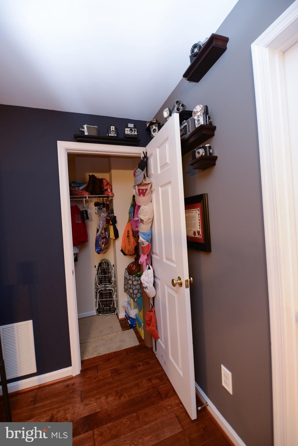 1917 Sunberry Road Baltimore, MD 21222 - Photo 11 of 70 Gallery Image 11
