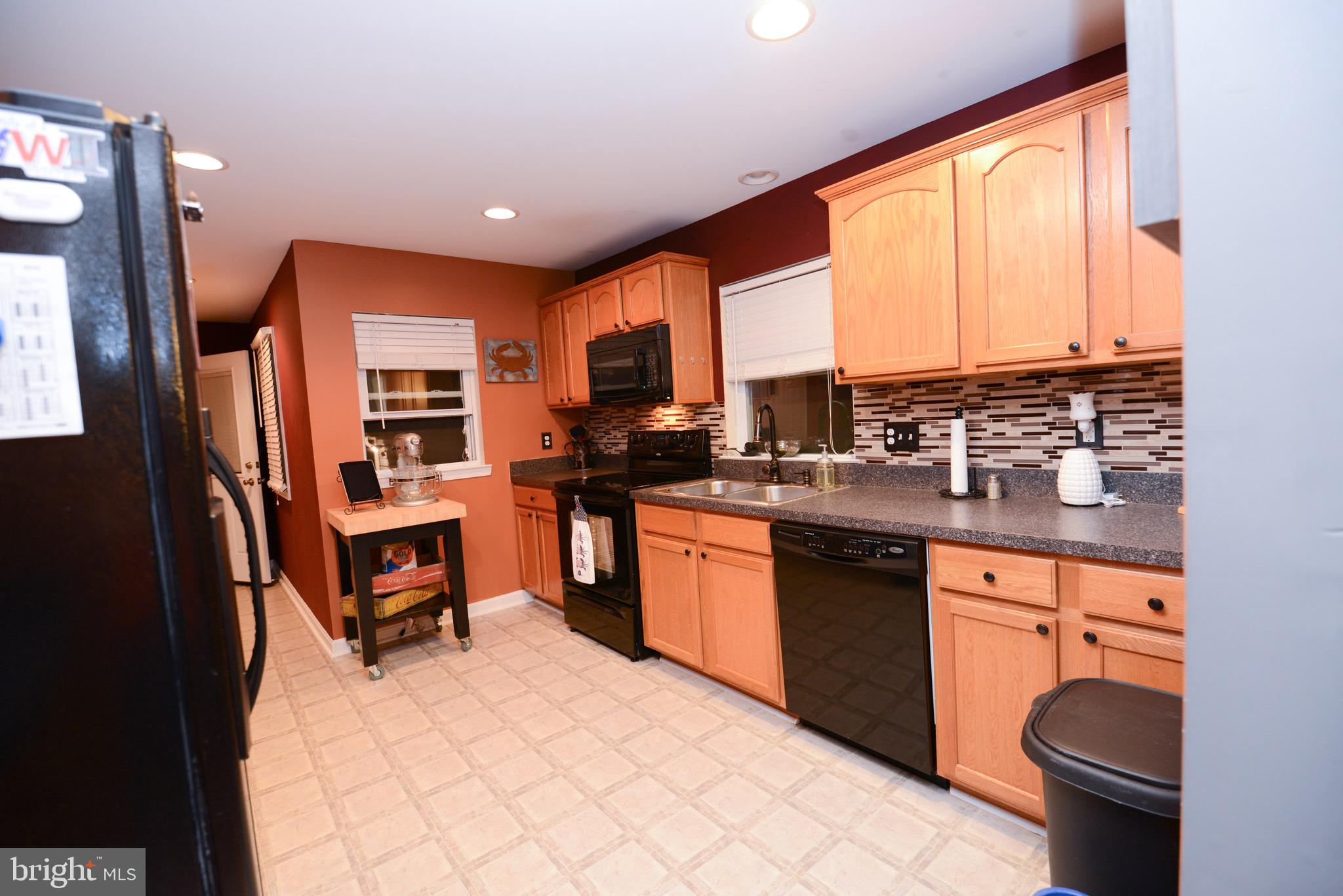 1917 Sunberry Road Baltimore, MD 21222 - Photo 18 of 70 Gallery Image 18