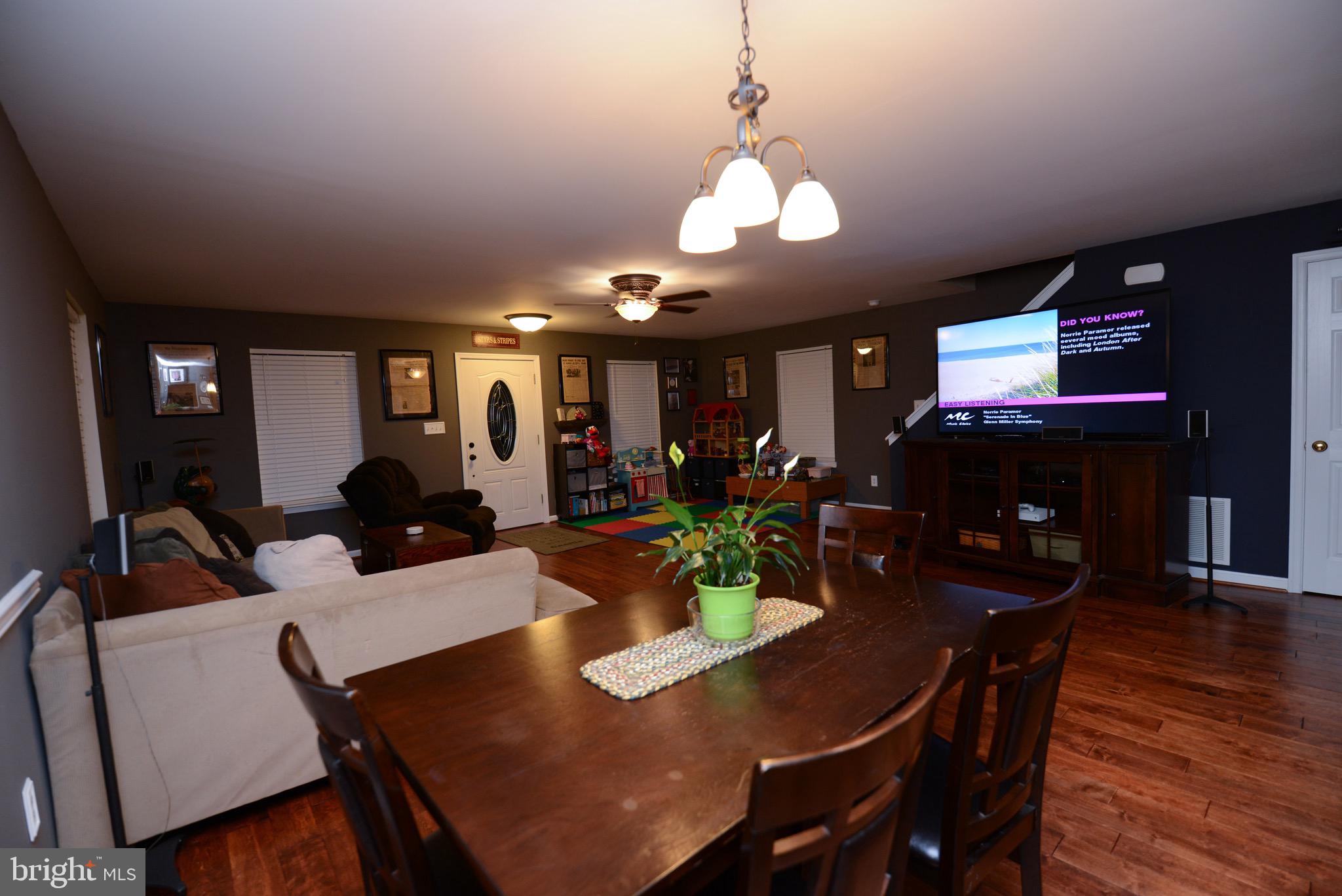 1917 Sunberry Road Baltimore, MD 21222 - Photo 10 of 70 Gallery Image 10