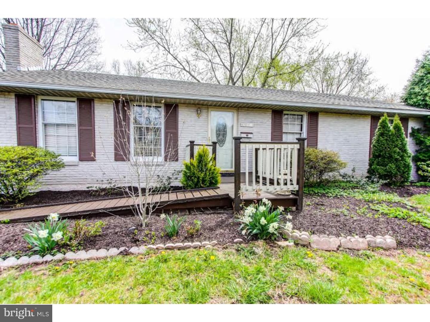 1123 Old Post Road Perkasie, PA 18944 - Photo 2 of 18 Gallery Image 2