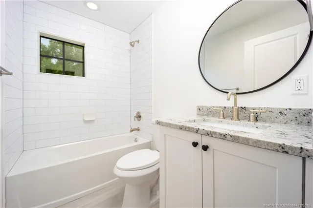 $2,500 | 3375 Southwest Mapp Road, Unit 204, Palm City, FL 34990