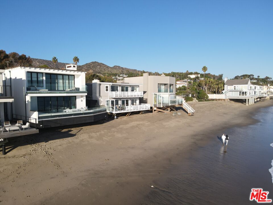 27212 Escondido Beach Road Malibu, CA 90265 - Photo 32 of 34 a view of residential houses with city view