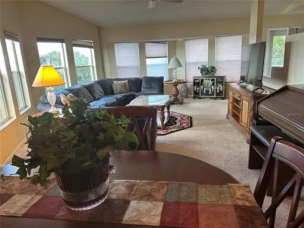 $2,500 | 2221 Norwegian Drive, Unit 61, Clearwater, FL 33763