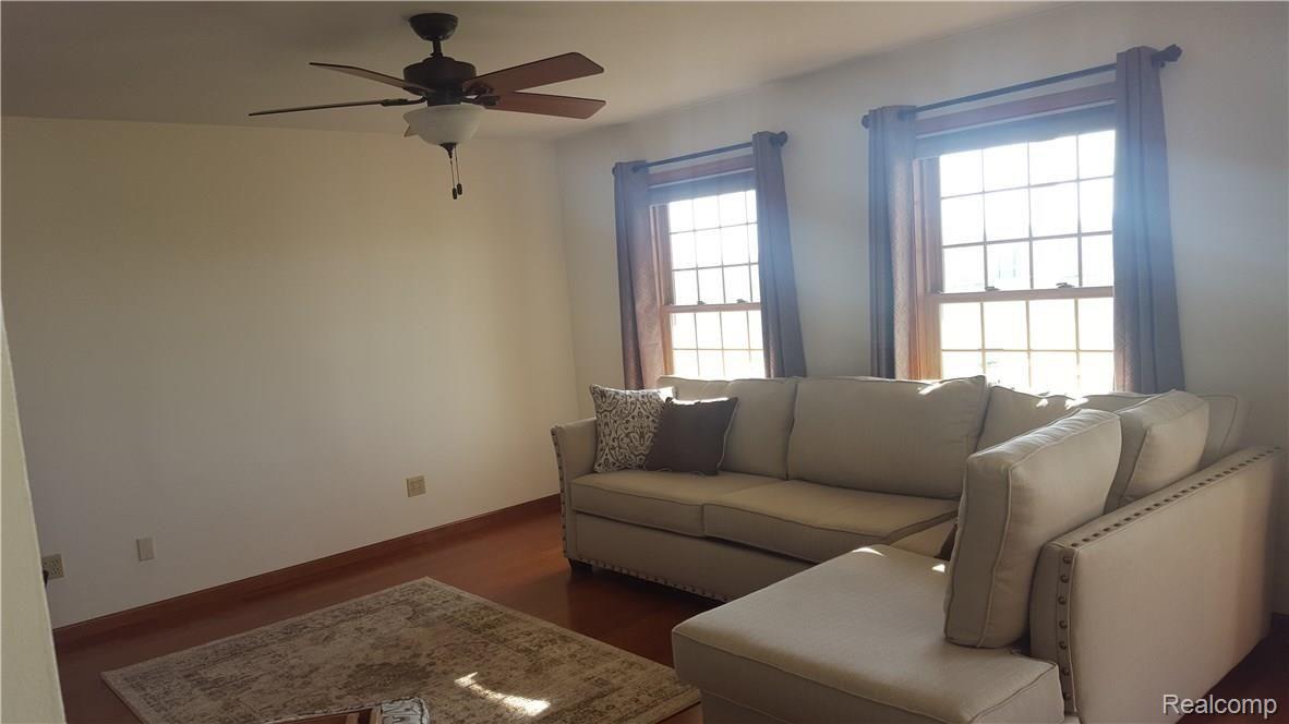 8300 Winn Road Yale, MI 48097 - Photo 11 of 48 20180516_181455.jpg