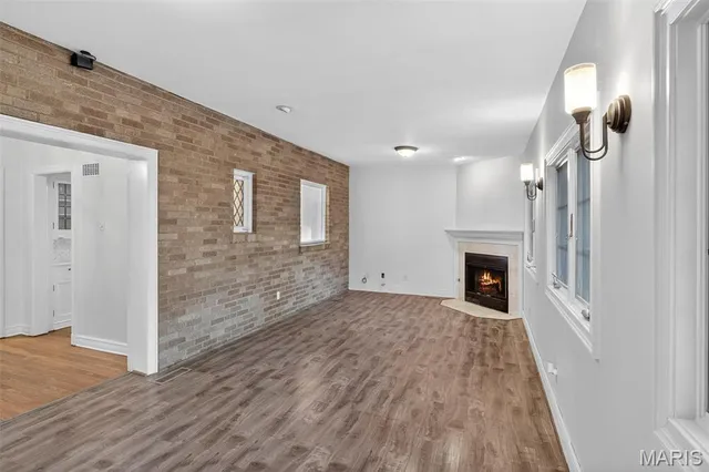 $599,900 | 22 Country Club Place, Belleville, IL 62223