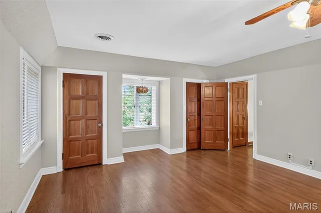 $599,900 | 22 Country Club Place, Belleville, IL 62223