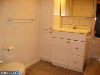 34 Ewingville Road Ewing, NJ 08638 - Photo 6 of 6 Gallery Image 6
