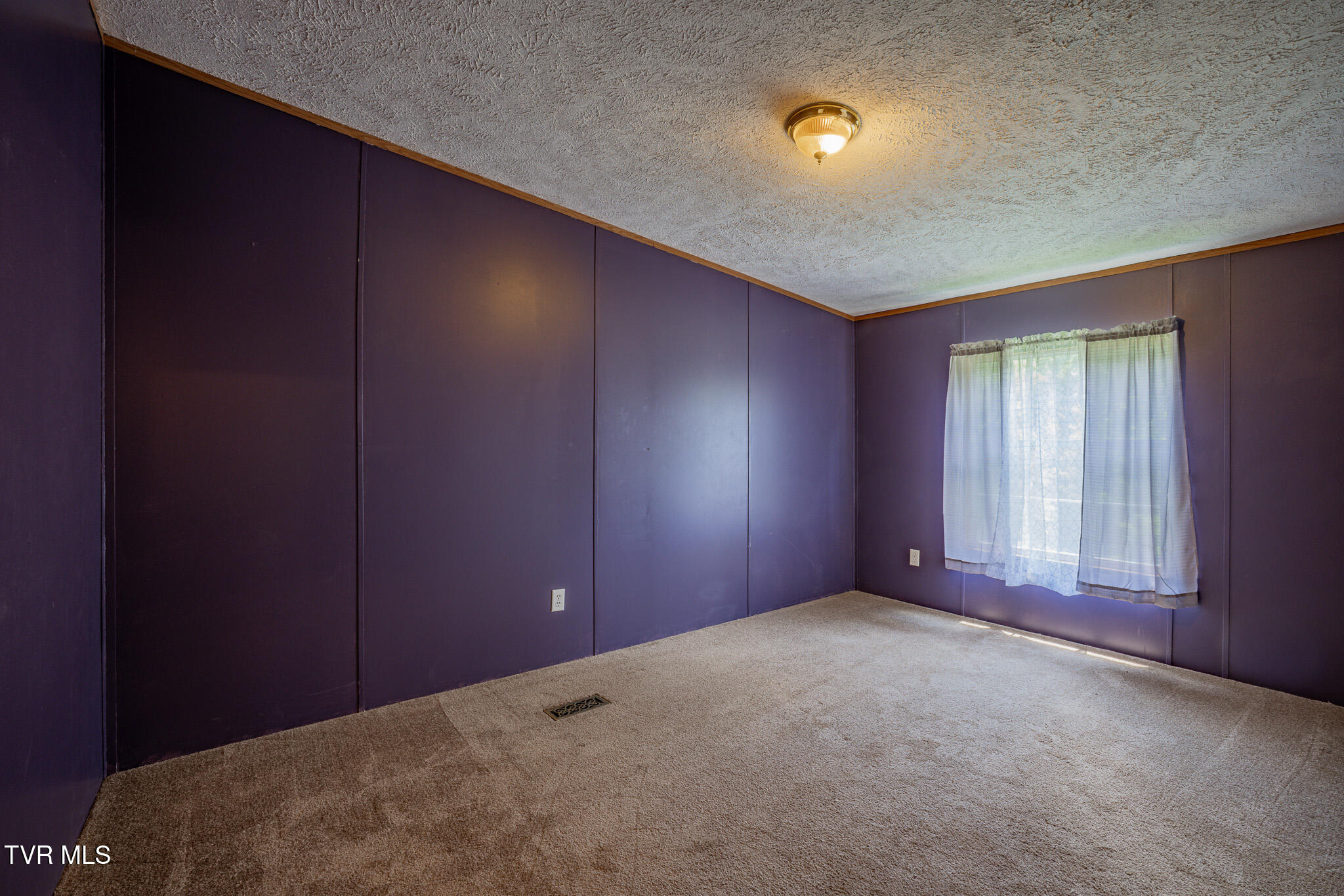 4035 Ridge Road Kingsport, TN 37660 - Photo 24 of 35 1R9A8690-HDR