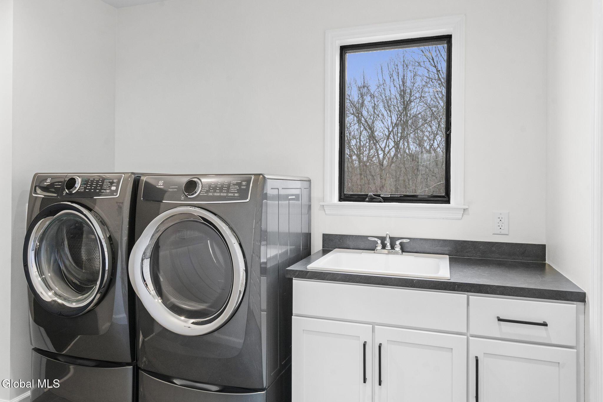 875 Ridge Road East Greenbush, NY 12144 - Photo 24 of 52 10-web-or-mls-875-ridge-rd