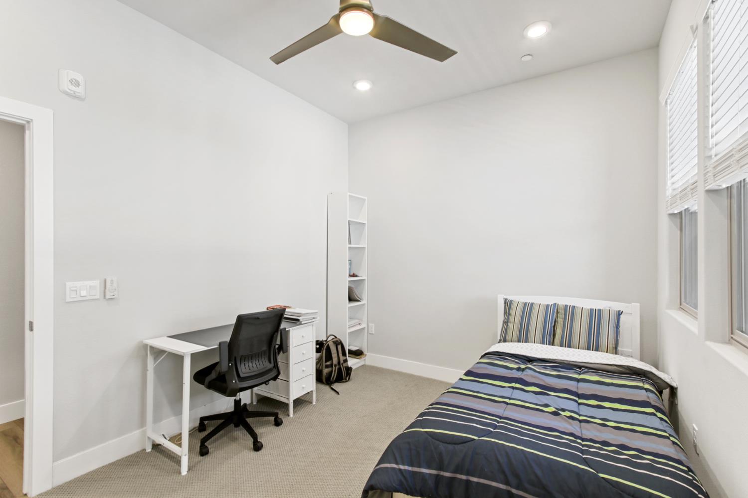 1661 Spring Street, Unit 331 Davis, CA 95616 - Photo 14 of 28