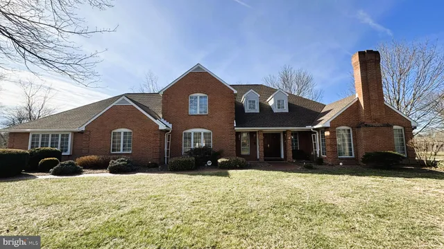 $850,000 | 18903 Manchester Drive, Hagerstown, MD 21742