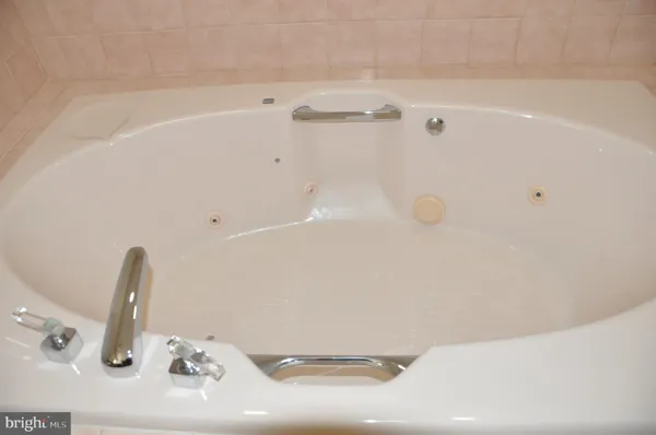 $850,000 | 18903 Manchester Drive, Hagerstown, MD 21742