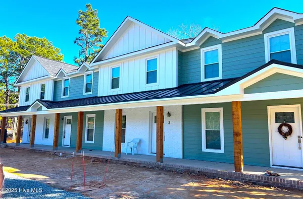 $1,650 | 209 Bonnie Brook Road, Unit 1, Aberdeen, NC 28315