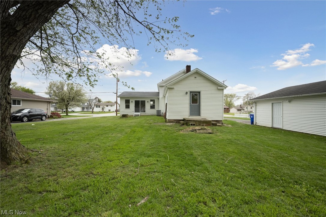 6481 Smith Road Brook Park, OH 44142 - Photo 23 of 26 Gallery Image 23