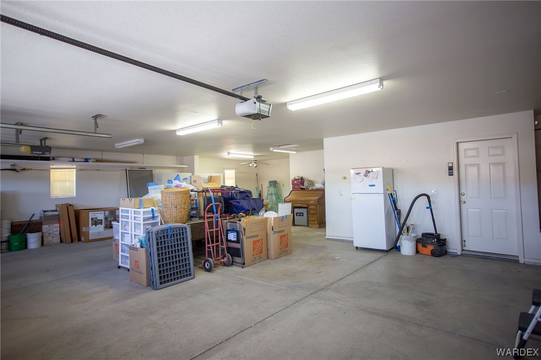 2660 Pegasus Ranch Road Bullhead City, AZ 86429 - Photo 38 of 57 a view of a storage in a room