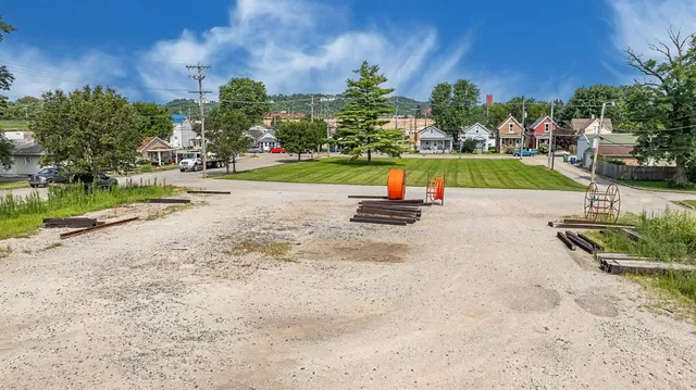 $1 | 0 Maple Street, Lawrenceburg, IN 47025