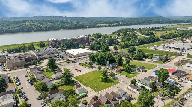 $1 | 0 Maple Street, Lawrenceburg, IN 47025