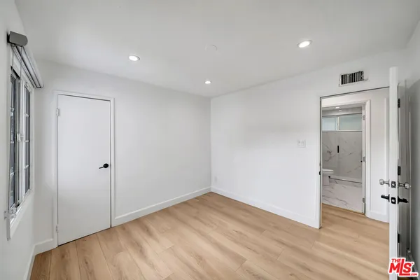 $4,500 | 20619 Clark Street, Woodland Hills, CA 91367