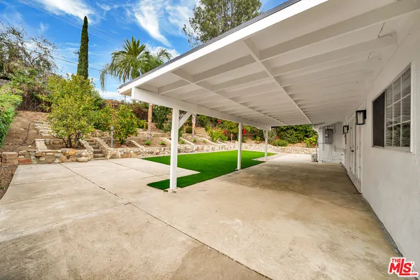 $4,500 | 20619 Clark Street, Woodland Hills, CA 91367