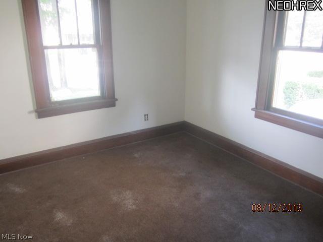 509 West Waterloo Road Akron, OH 44314 - Photo 8 of 10
