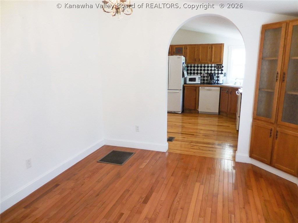 997 Garretts Bend Road Griffithsville, WV 25521 - Photo 8 of 24 Gallery Image 8