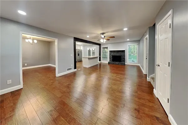 $2,600 | 281 Sumter Drive Northeast, Marietta, GA 30066