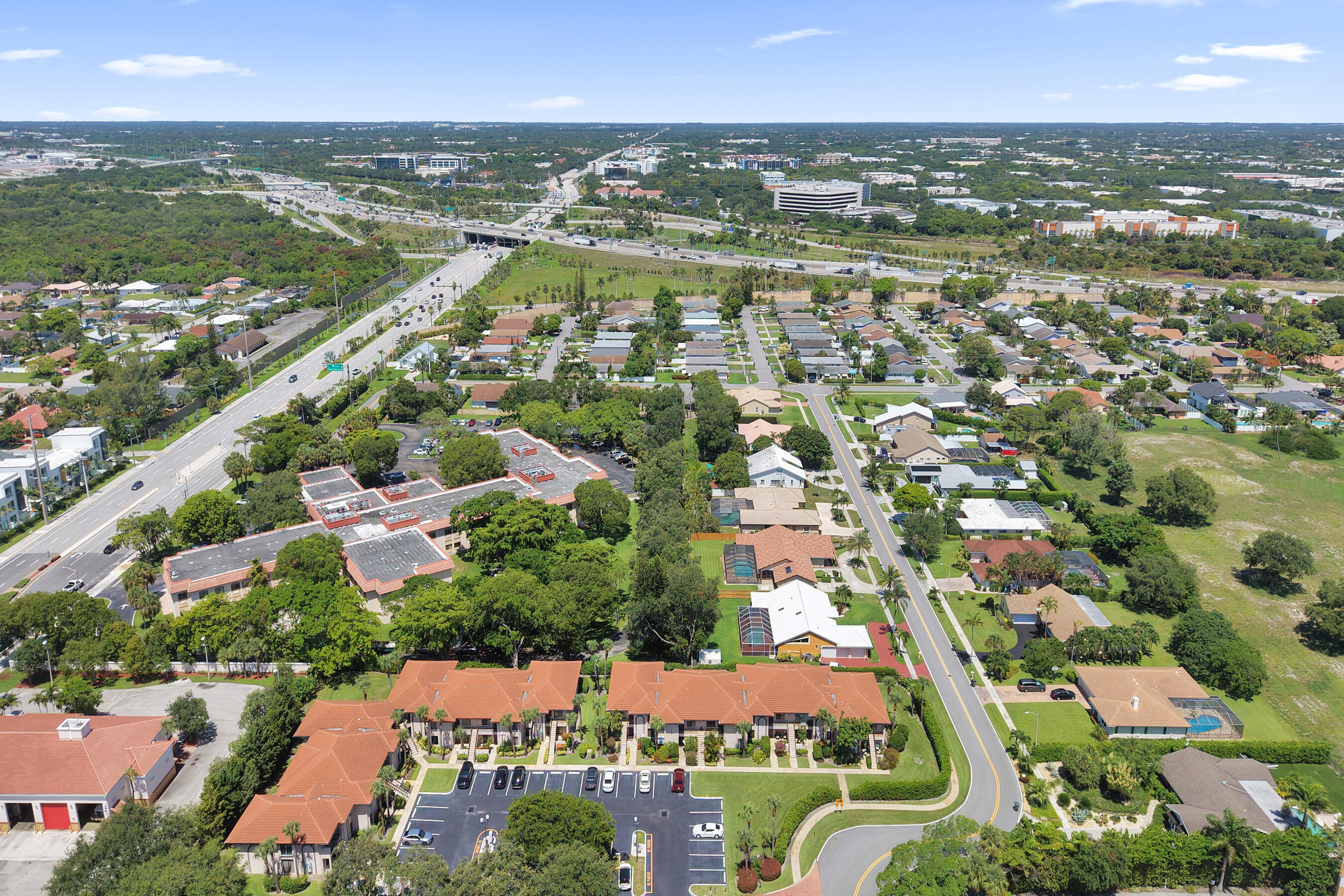 5201 West Club Circle, Unit 103 Boca Raton, FL 33487 - Photo 35 of 40 DJI_20260622114939_0015_D