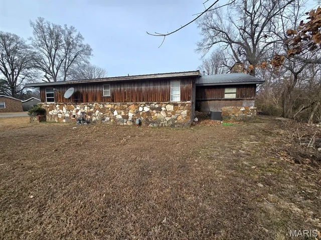 $115,000 | 1008 North Mulberry Street, Dexter, MO 63841