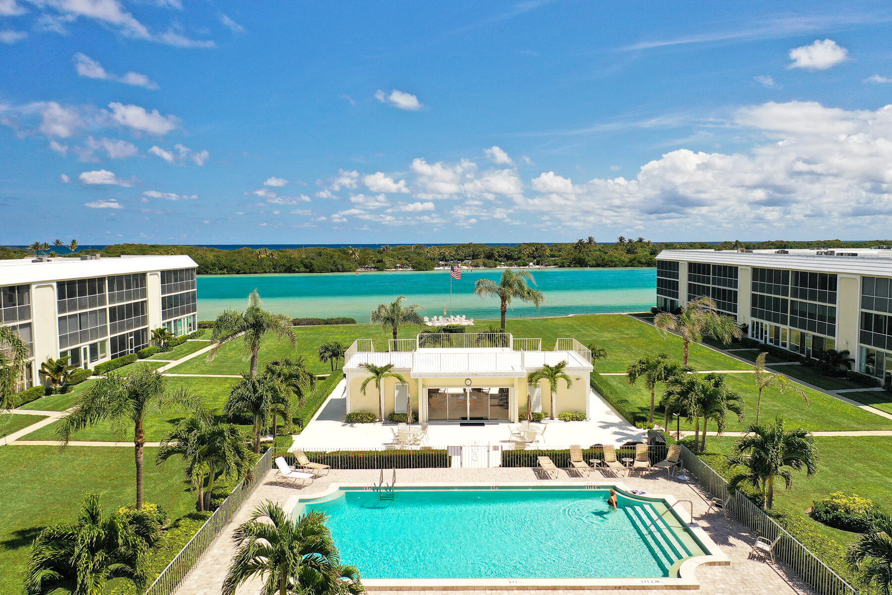 100 Waterway Road Jupiter, FL 33469 - Photo 2 of 52 Amazing Pool