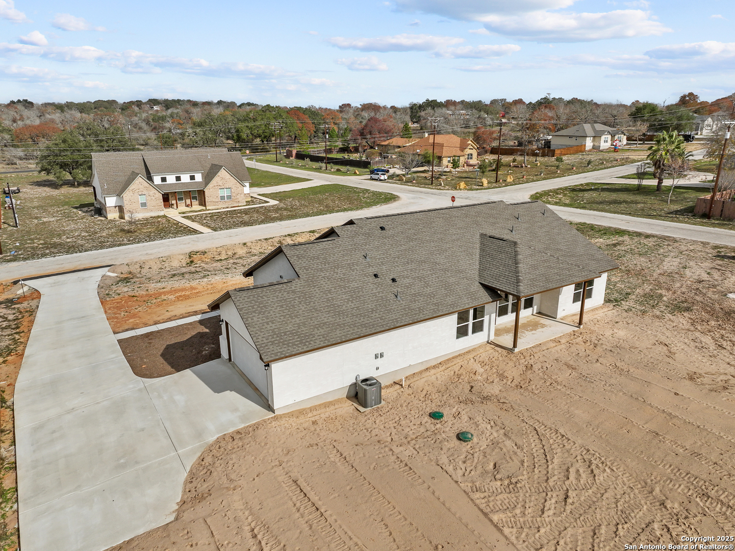 70 Log Cabin Way Poteet, TX 78065 - Photo 14 of 17