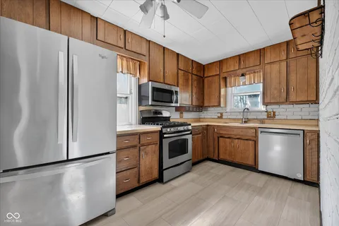$267,500 | 1643 Lawrence Avenue, Indianapolis, IN 46227