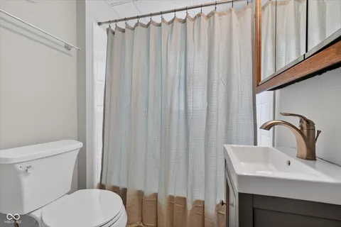 $267,500 | 1643 Lawrence Avenue, Indianapolis, IN 46227