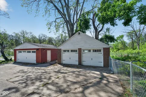$267,500 | 1643 Lawrence Avenue, Indianapolis, IN 46227