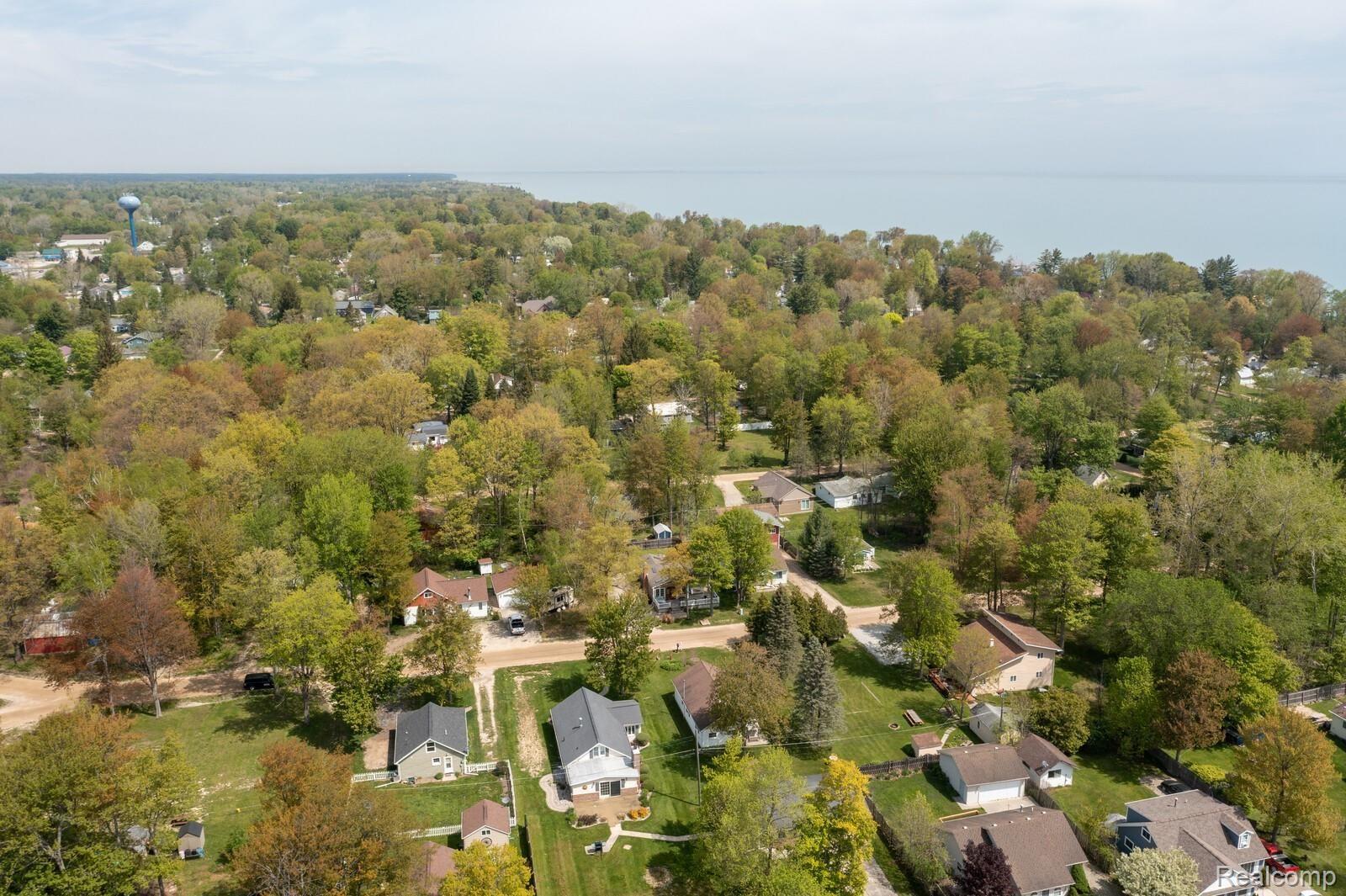 7337 Birchwood Road Lexington, MI 48450 - Photo 27 of 28 30_DJI_0095HDR_mls.jpg