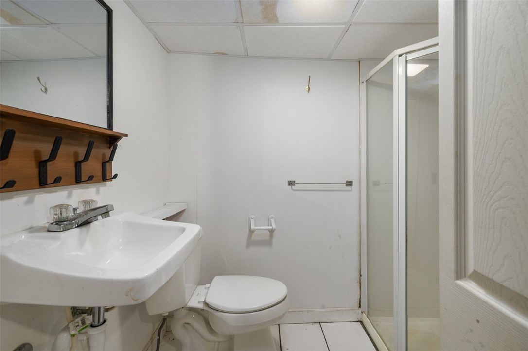 37 Ridgeway Drive Warren, RI 02885 - Photo 14 of 17