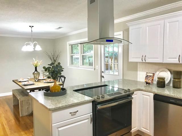 1487 Village Road Charleston, SC 29407 - Photo 13 of 32 2 kitchen pic