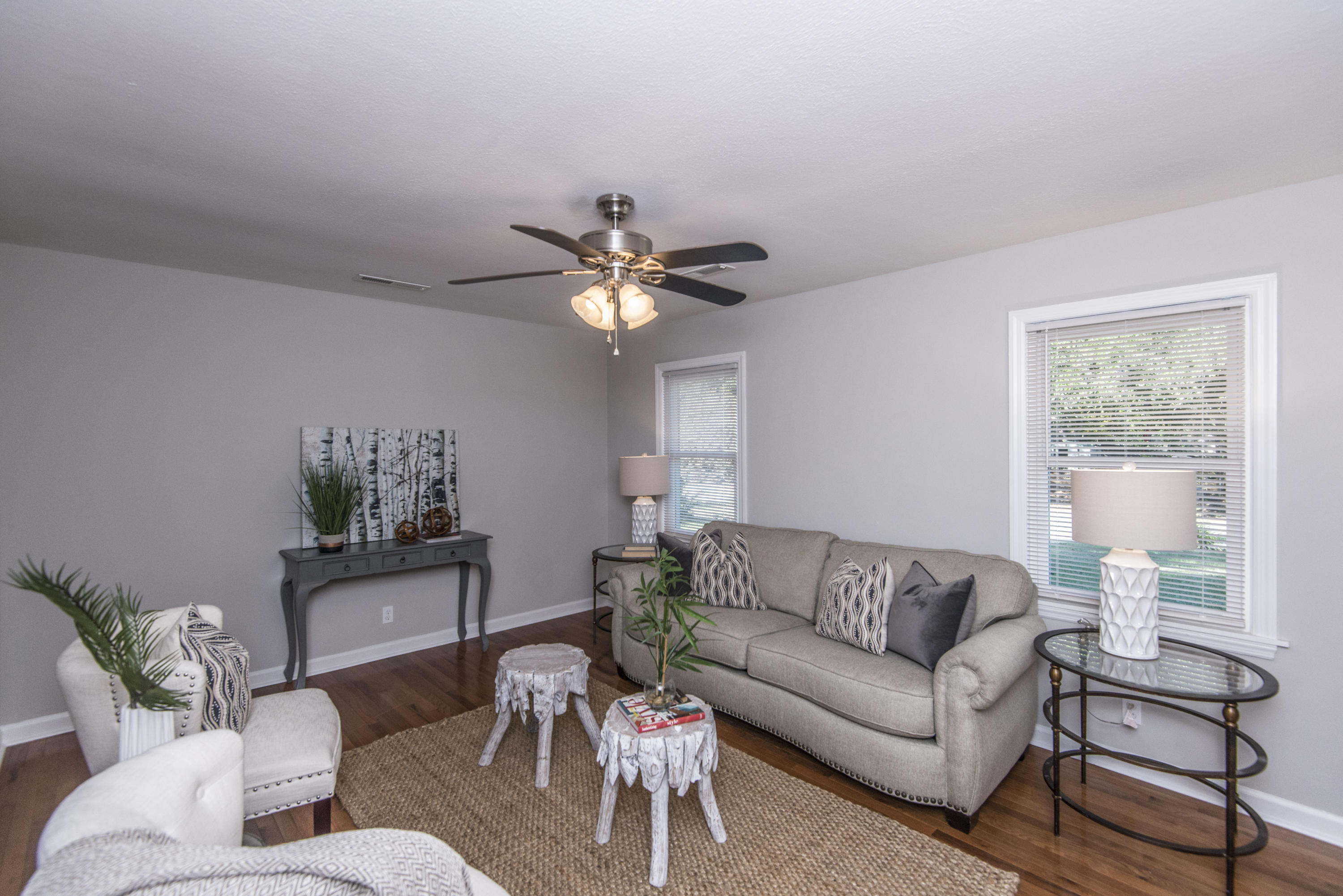 1487 Village Road Charleston, SC 29407 - Photo 5 of 32 _DSC2729