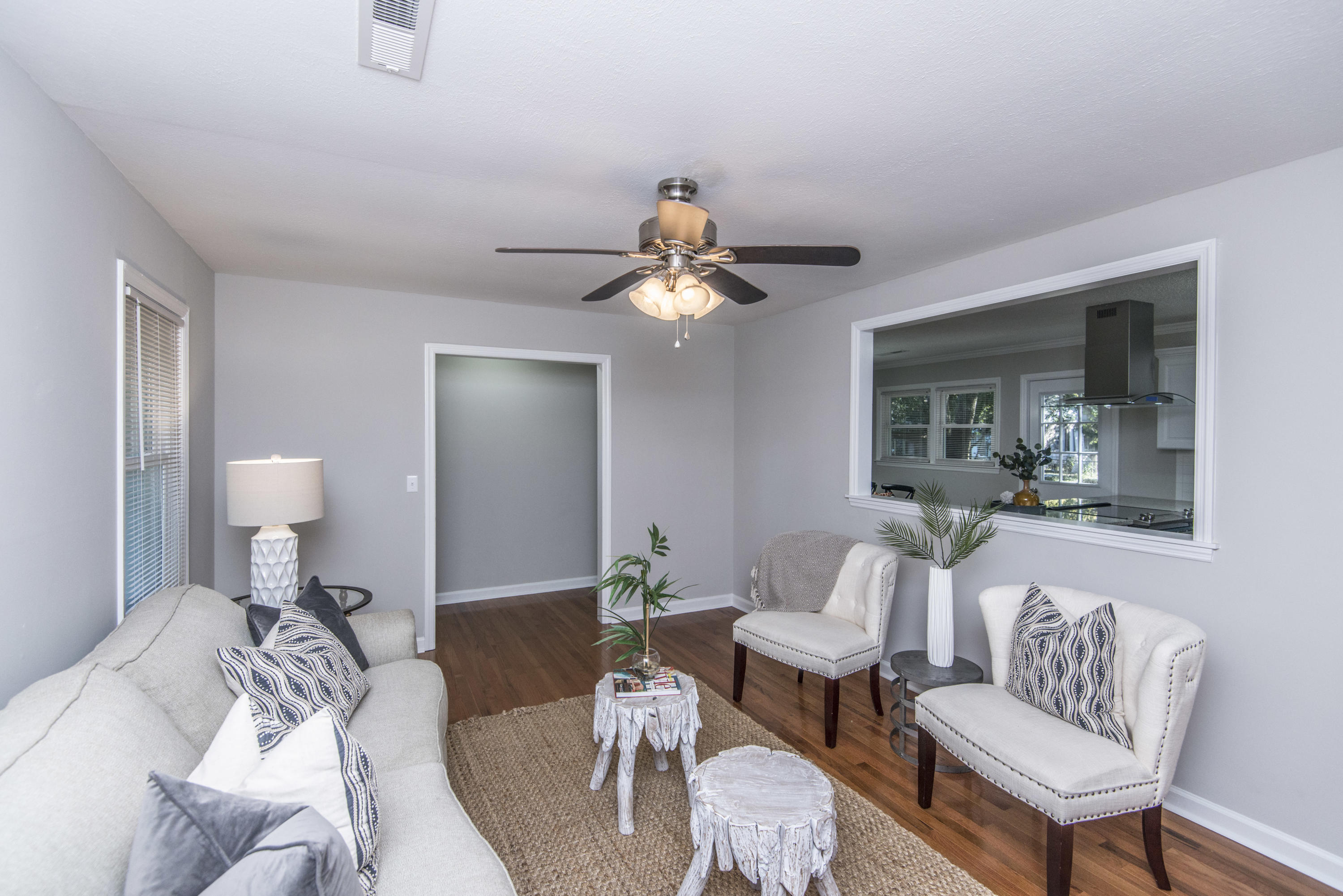 1487 Village Road Charleston, SC 29407 - Photo 6 of 32 _DSC2730
